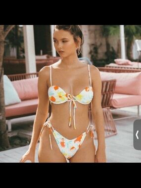 Montce bikini top Small